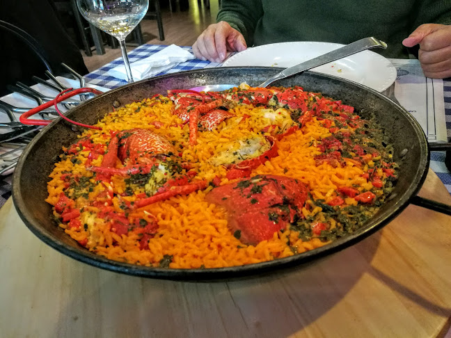 Rúa de García Barbón, 27, Santiago de Vigo, 36201 Vigo, Pontevedra