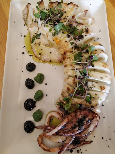 El Vermut Phone number