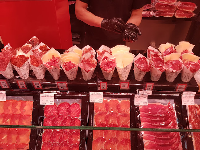 Cansaladeria Victor y Paquita Phone number