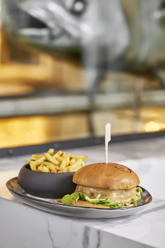 BiBo Madrid by Dani García Phone number