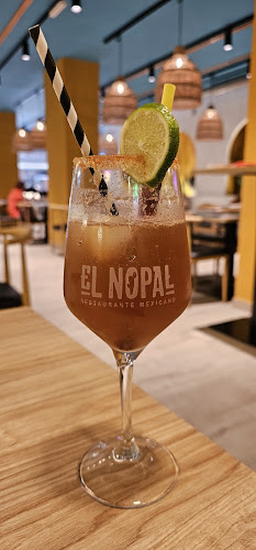 restauranteelnopal.com