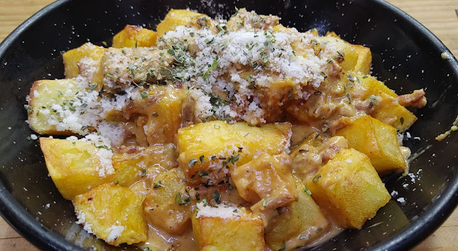 Restaurantes Alicante Vinos y Risas "La Gastrobodega" - Gastronomía y hostelería