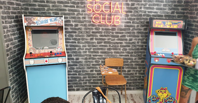 Comentarii opinii despre RETROFLAKES 199X