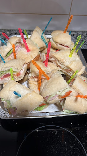 Bar Me Da Lo Mismo - Gastronomía y hostelería