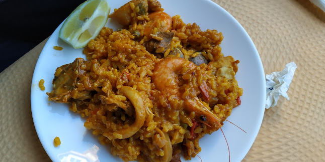 Café Bar Fernando Caribú - Gastronomía y hostelería