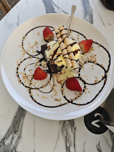 Opinii despre Cafe de Paris în Maspalomas - Gastronomía y hostelería