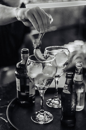 La Muralla Phone number