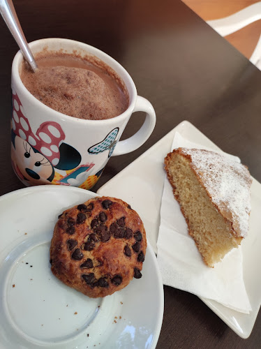 Cafetería confitería la Fama - Gastronomía y hostelería