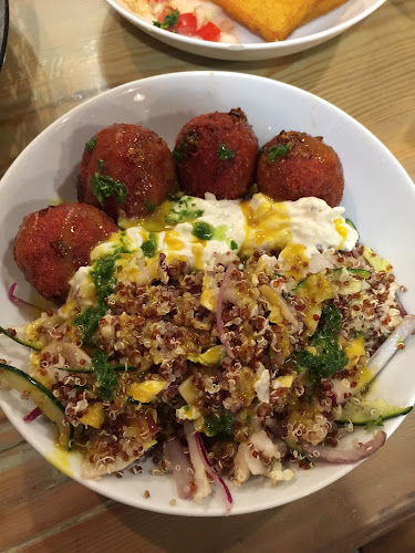 Opinii despre A Tu Bola în Barcelona - Gastronomía y hostelería