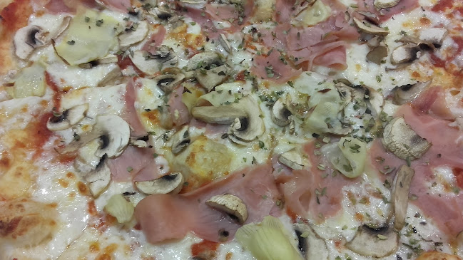 Comments and reviews of Pizzería Napolitana