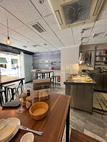 Comentarii opinii despre Ostrabar Valencia