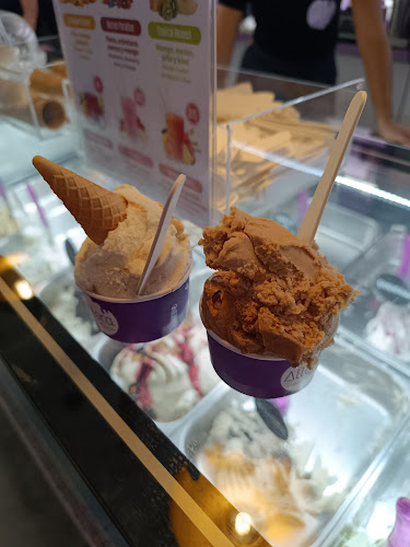 Opinii despre Al.lora Gelateria în Vilanova i la Geltrú - Gastronomía y hostelería