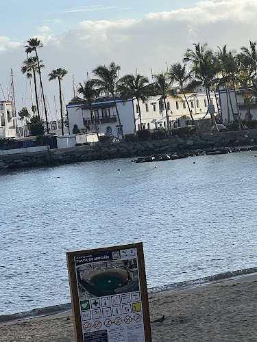 C. Alcalde Miguel Marrero, 29, Puerto de Mogán, 35138 Lomo Quiebre, Las Palmas