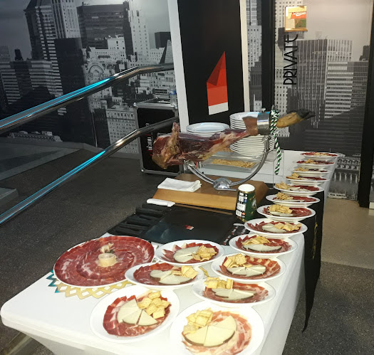 Opinii despre Cafetería Manhattan în Lorca - Gastronomía y hostelería