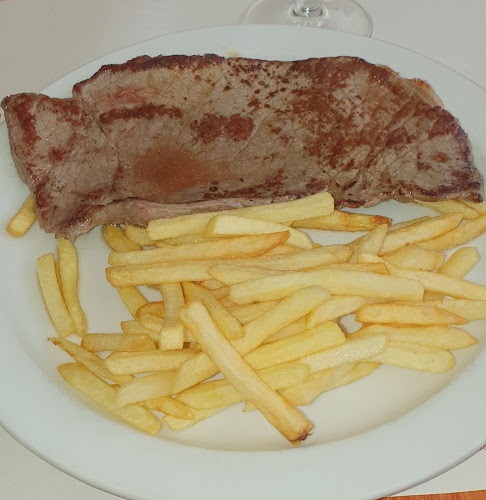 Opinii despre Bar Restaurant Llerona în Llerona - Gastronomía y hostelería