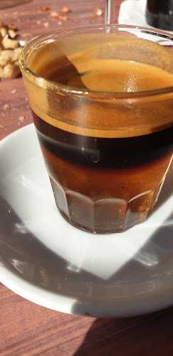 Opinii despre Bar Cerveceria Gin în La Pobla de Vallbona - Gastronomía y hostelería