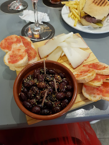 Comments and reviews of Cafe Lisboa