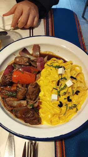 Perú En Tu Mesa Open Times