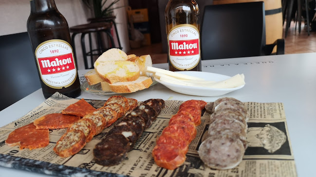 Taberna Pantalán 02 Phone number