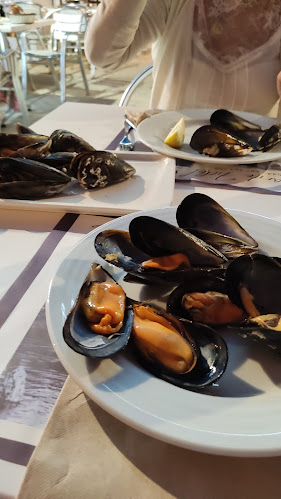 R. de Madrid, 34, 36960 Sanxenxo, Pontevedra