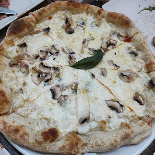 Opinii despre PIZZA STORE în Valencia - Gastronomía y hostelería