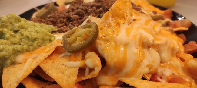 La Taronja restaurante Open Times