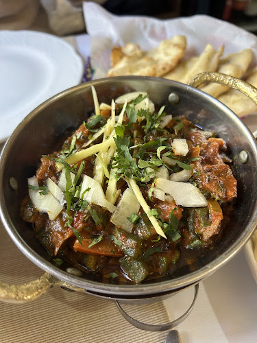 Restaurante Sultan Golden Curry Phone number