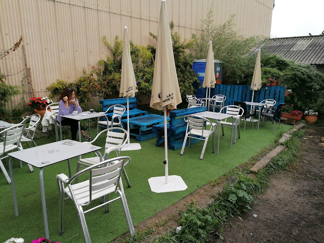 Av. de la Coruña, 38, 15960 Ribeira, A Coruña