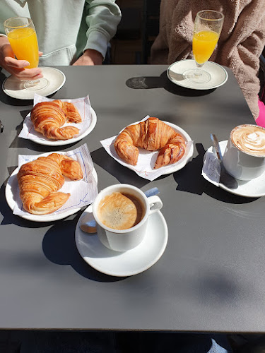 Carrer de l'Escorial, 43-45, Gràcia, 08024 Barcelona