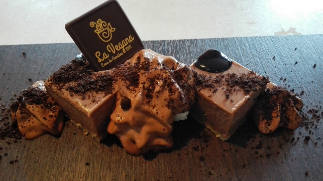 Opinii despre Casa de Comidas La Vegana în Camargo - Gastronomía y hostelería