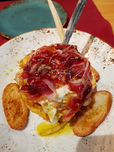 La Fábrica Del Pernil Phone number