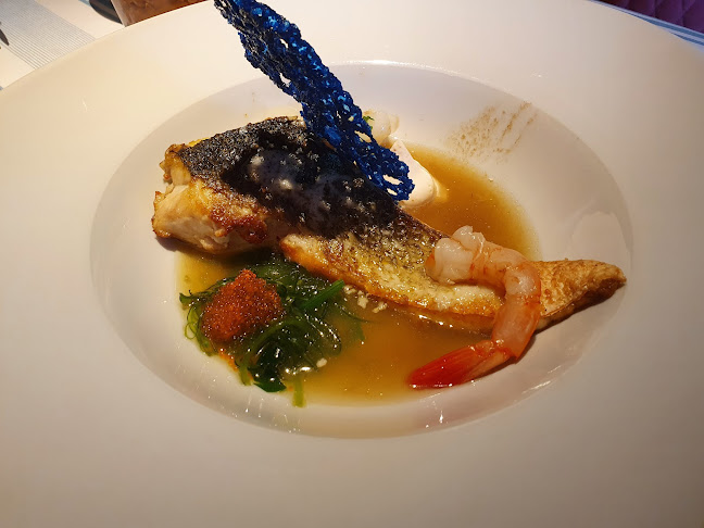 Urrechu Velázquez Phone number