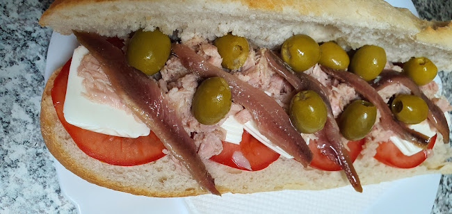 Opinii despre BAR CHARLY în La Pobla de Vallbona - Gastronomía y hostelería