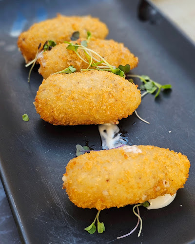 Restaurante Cinco Jotas Sevilla Open Times