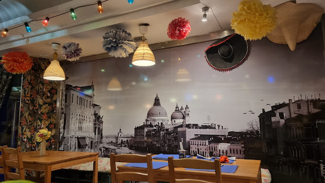 Comentarii opinii despre Pupusería Madrid Río Grande Café Villaverde