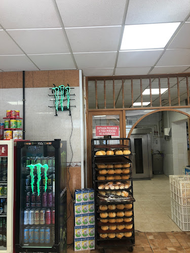 Opinii despre Panadería-Bazar Hernández în Valle de Jinamar - Gastronomía y hostelería