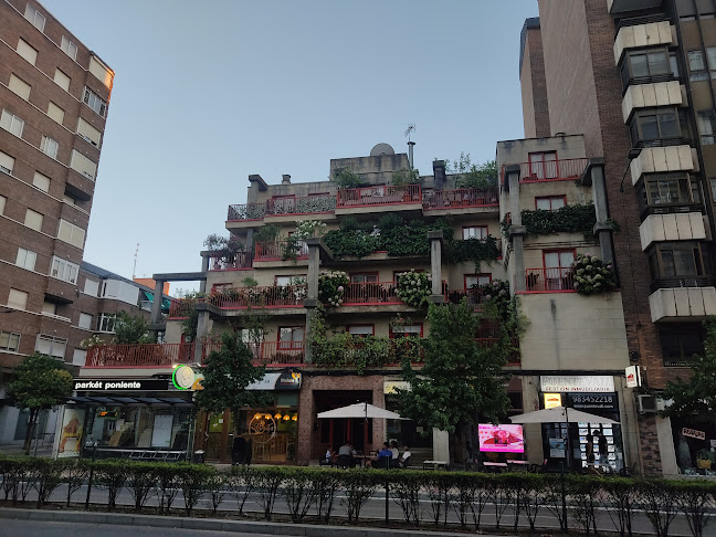 C. del Puente Colgante, 28, 47014 Valladolid