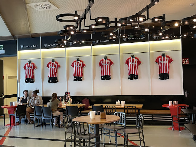 Estadio de San Mamés, P.º Rafael Moreno "Pitxitxi", s/n, Basurto-Zorroza, 48013 Bilbao, Biscay