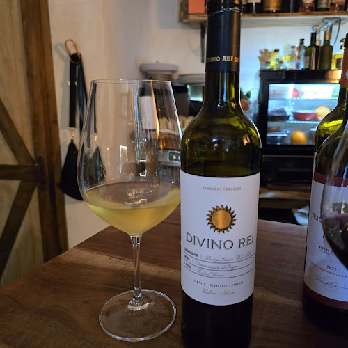 La Moreria Phone number