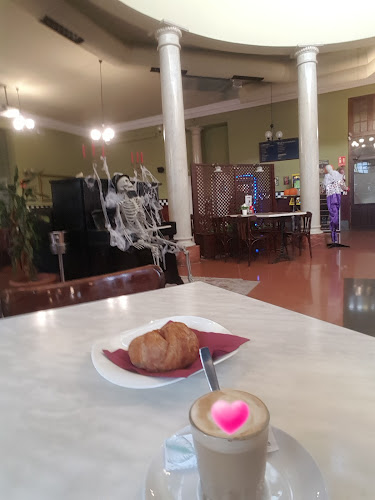 Cafè 1921 Phone number