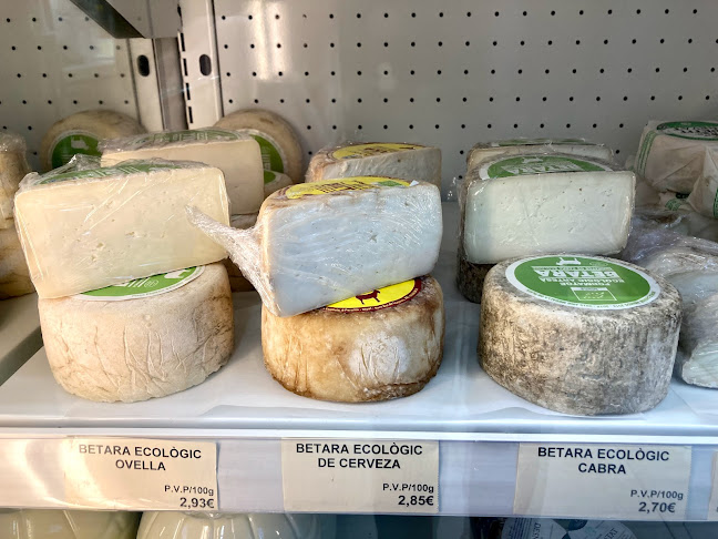 Plaça de Font i Sagué, 1, Sant Martí, 08018 Barcelona