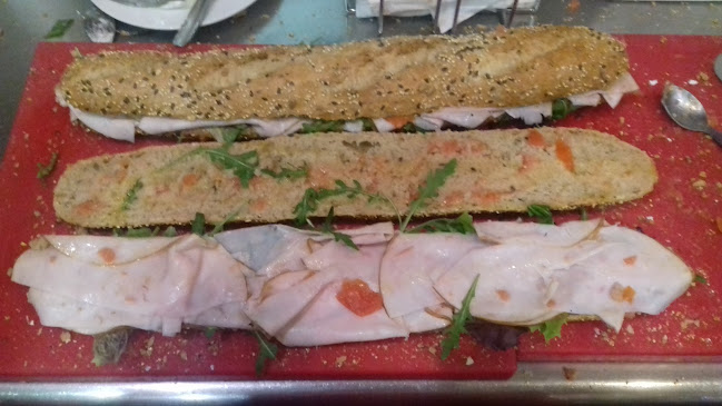 Comentarii opinii despre La Perla Montgat Fleca Cafeteria