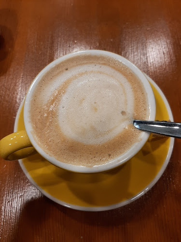 La Xicra pastelería Open Times