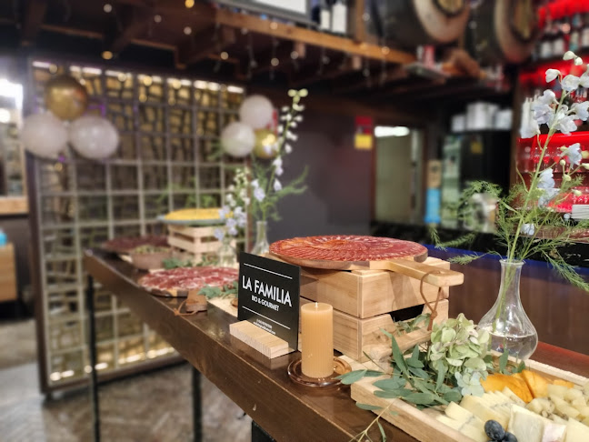 La Familia - Gastronomía y hostelería