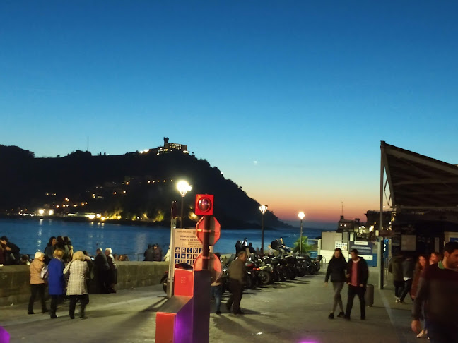 Bretxa Pl., 20003 Donostia-San Sebastian, Gipuzkoa