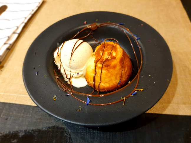 Paffuto (Aragón) - Gastronomía y hostelería