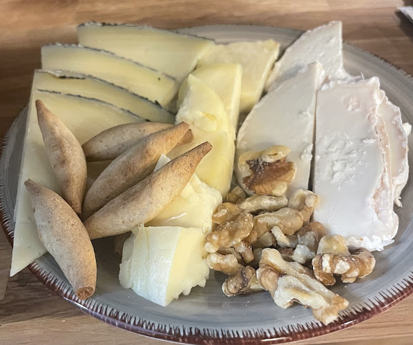 Rúa do Conde de Torrecedeira, 42, 36202 Vigo, Pontevedra