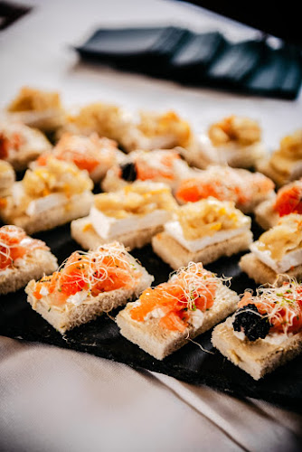 El Petit Gourmet - Catering