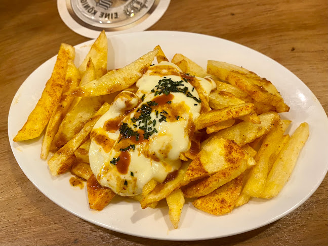 Pl. de Sanllehy, 5, Horta-Guinardó, 08024 Barcelona