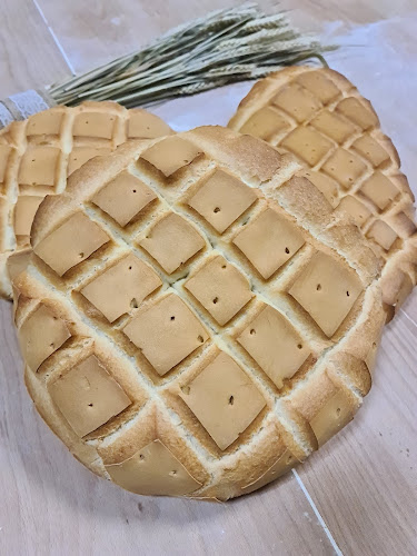 Reviews of Panadería MONEO in Cantalejo - Gastronomía y hostelería